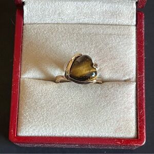 Heart-Shaped Gold tone genuine tiger’s eyes Ring